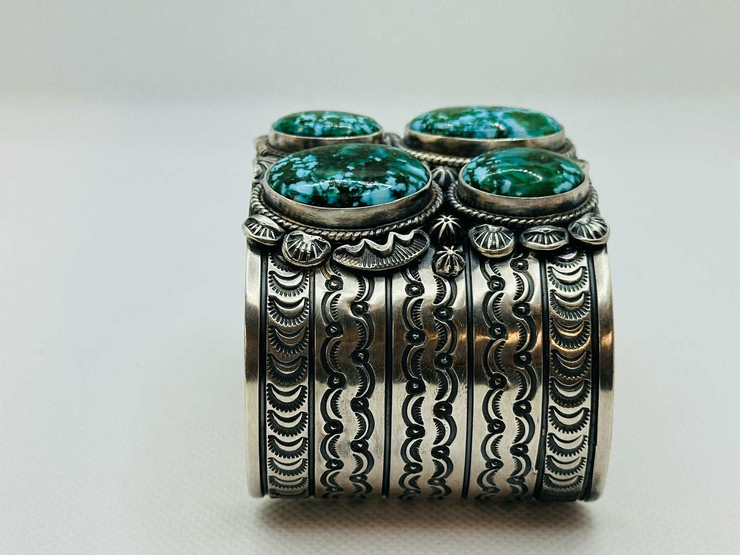 NAVAJO Artist FRANCIS. 4-STONE WEB TURQUOISE STORYTELLER BRACELET