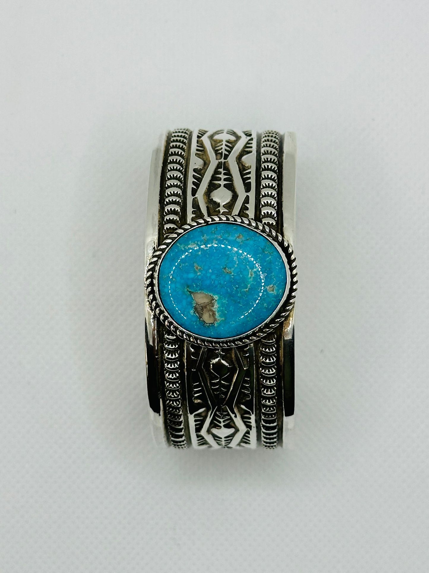 LEONARD MALONEY, Navajo Hamdmade S/S Turquoise Bracelet