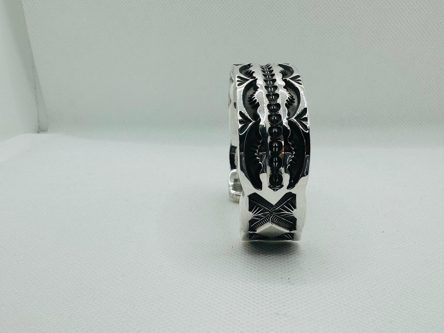 Cuff Bracelet Navajo Sterling Silver