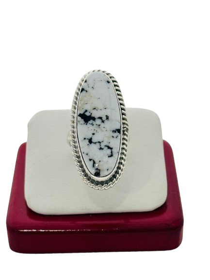 Ring white buffalo turquoise