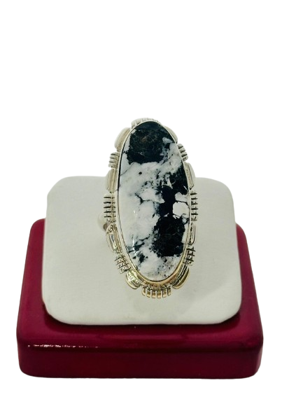 Ring white buffalo turquoise