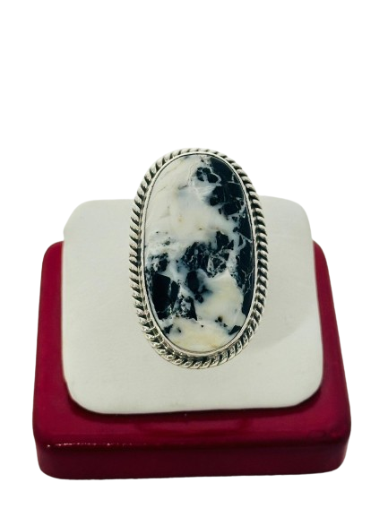 Ring white buffalo turquoise