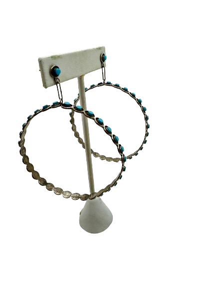 Earrings rounded turquoise ￼