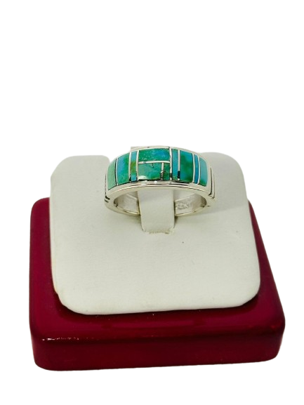 Ring ￼