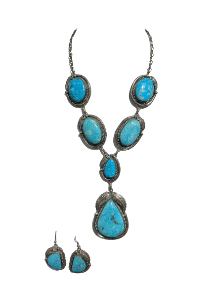 Navajo turquoise necklace ￼